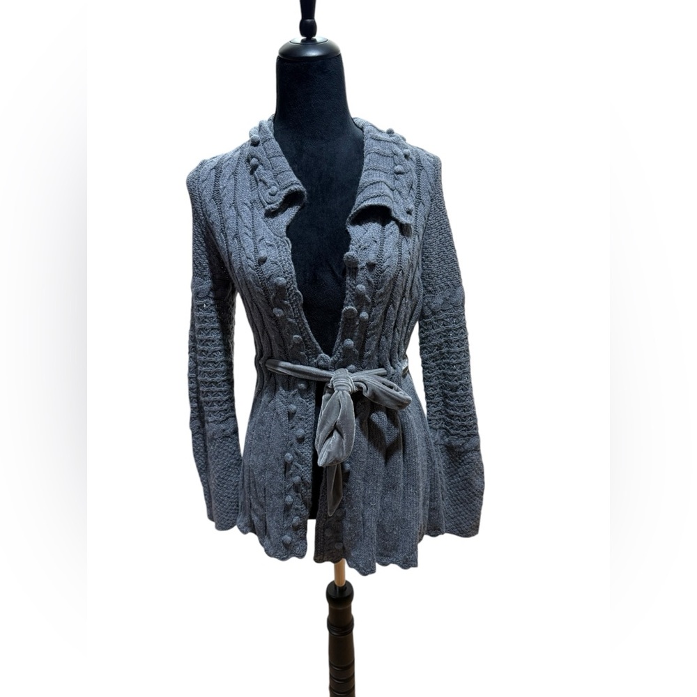 Boutique Whitewash Womens Silk Gray Cardigan Size Medium